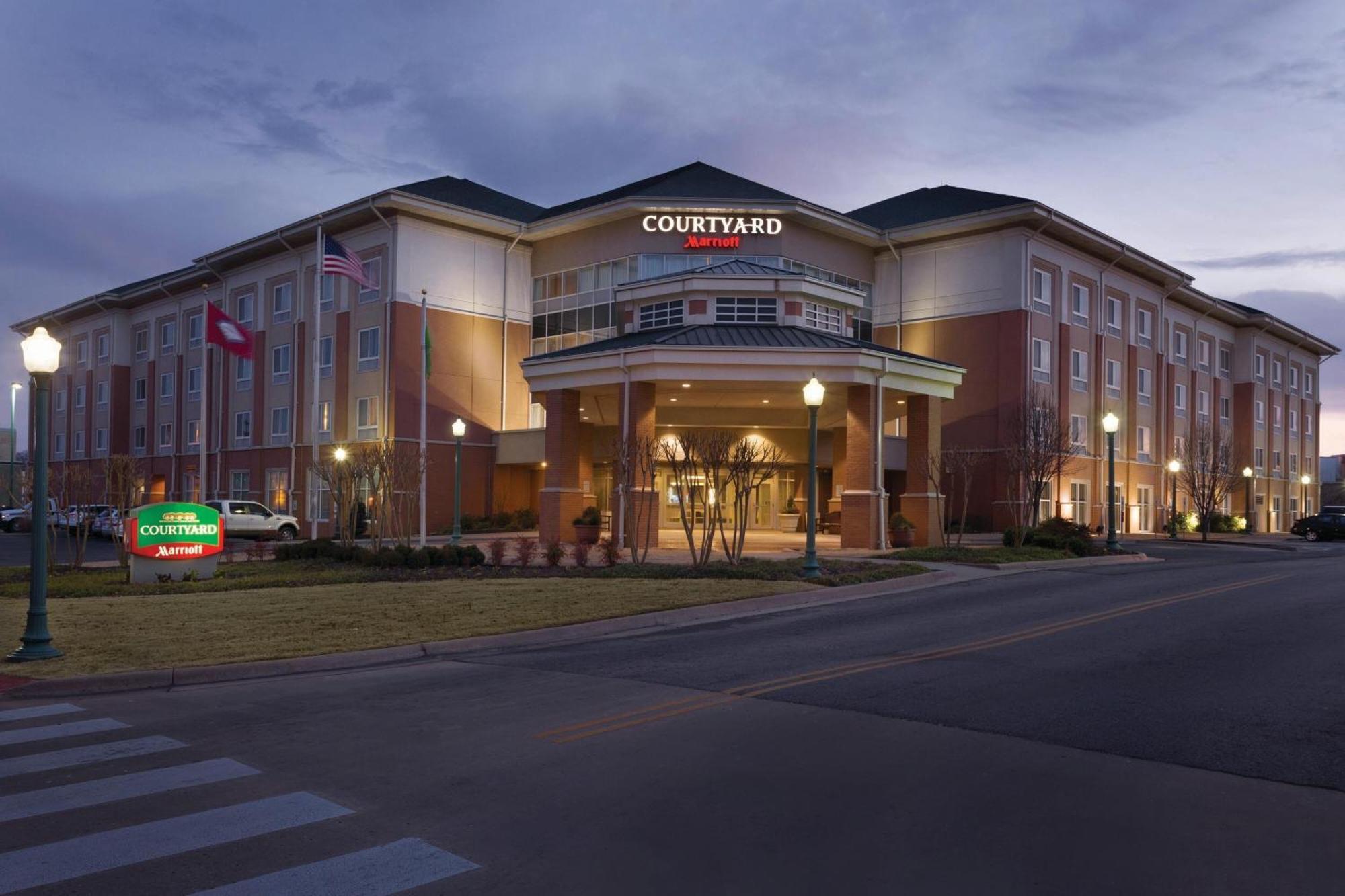 Courtyard By Marriott Fort Smith Downtown Экстерьер фото