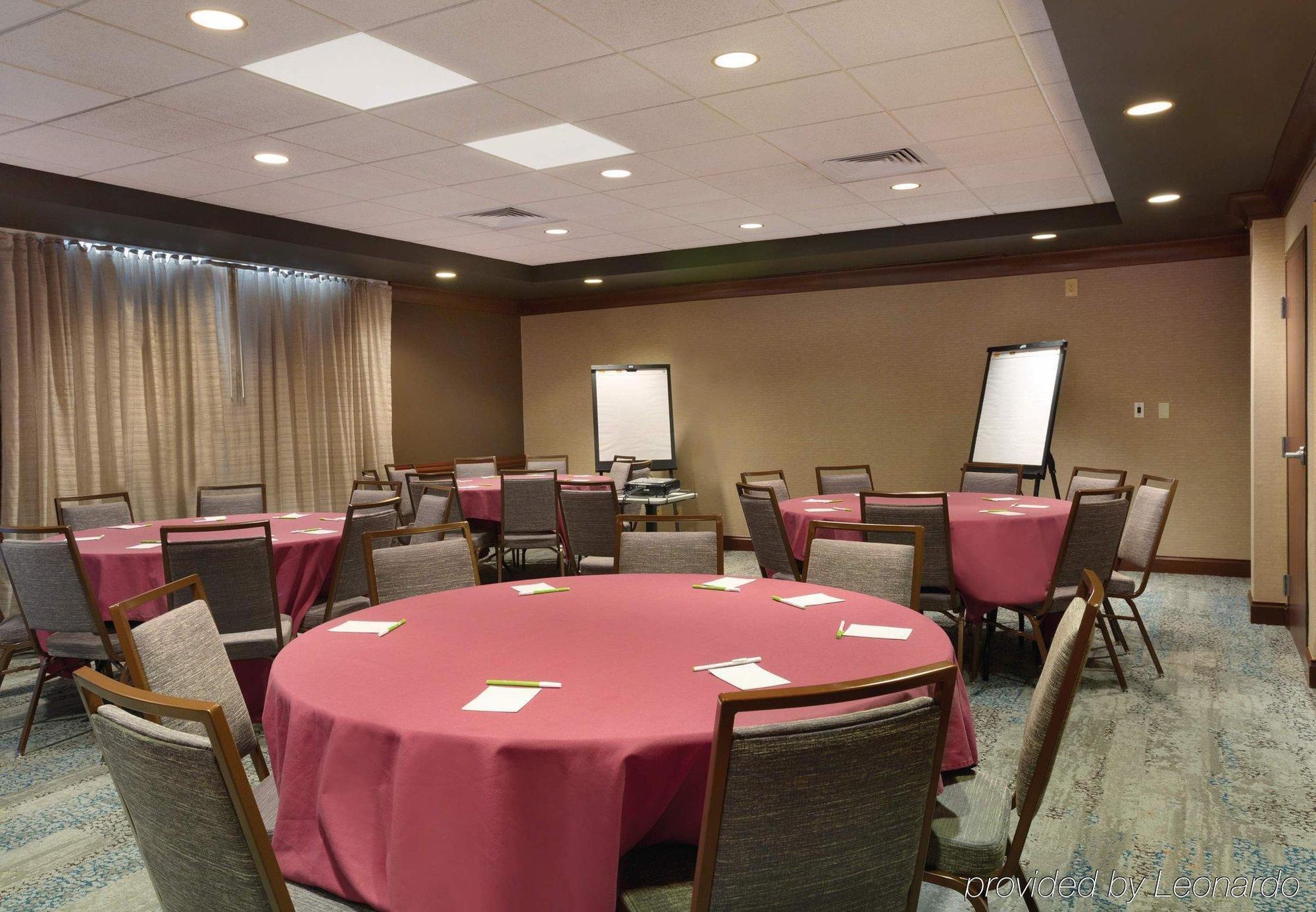 Courtyard By Marriott Fort Smith Downtown Экстерьер фото